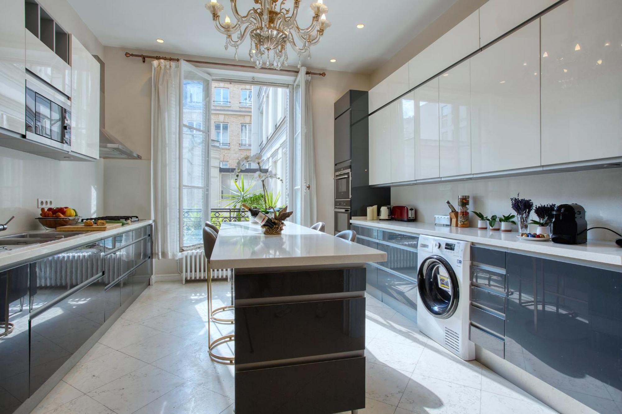 Luxueux 200M2 5Ch Champs Elysees A 1Min Perle Rare Paříž Exteriér fotografie