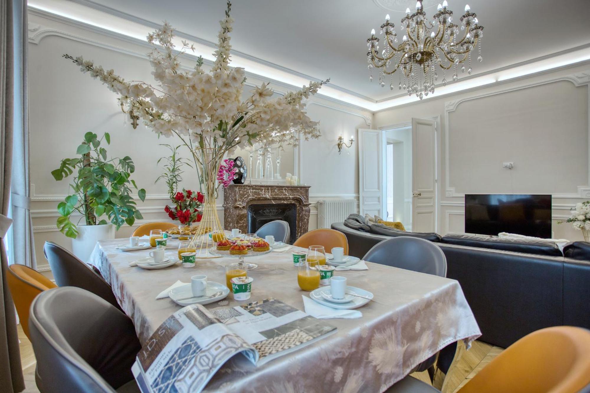Luxueux 200M2 5Ch Champs Elysees A 1Min Perle Rare Paříž Exteriér fotografie